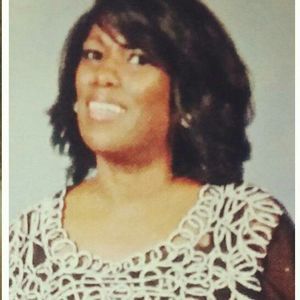 Meet your Posher, Carla